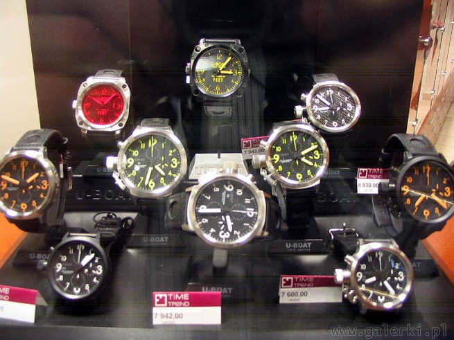 Wielkie zegarki U-boat. To włoskie zegarki wykonane ręcznie. Ich cechą charakterystyczną ...