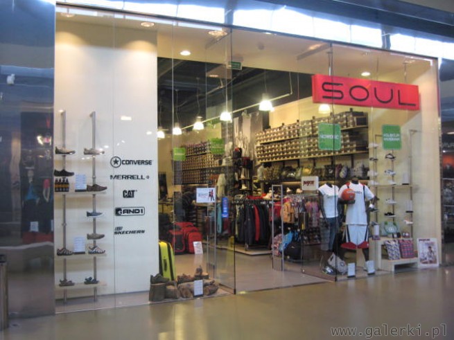 Converse, CAT, Merrell, Skechers &#8211; sklep oferuje obuwie, odzież i akcesoria ...