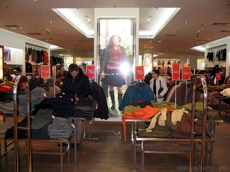 Jeans Club i ich marka Philip Russel. Kupiłem kiedyś kurtkę w tym sklepie i jestem ...