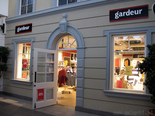 Salon Gardeur jest salonem z markową odzieżą niemiecką. W 2000 roku gardeur ...