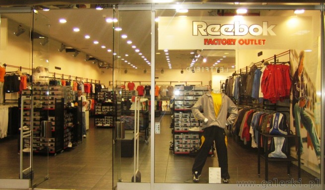 Reebok - jeden z liderów na rynku odzieży i akcesoriów sportowych. W sklepie ...